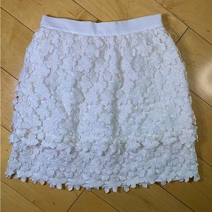 Club Monaco size 4 layered lined white floral cotton lace overlay mini skirt